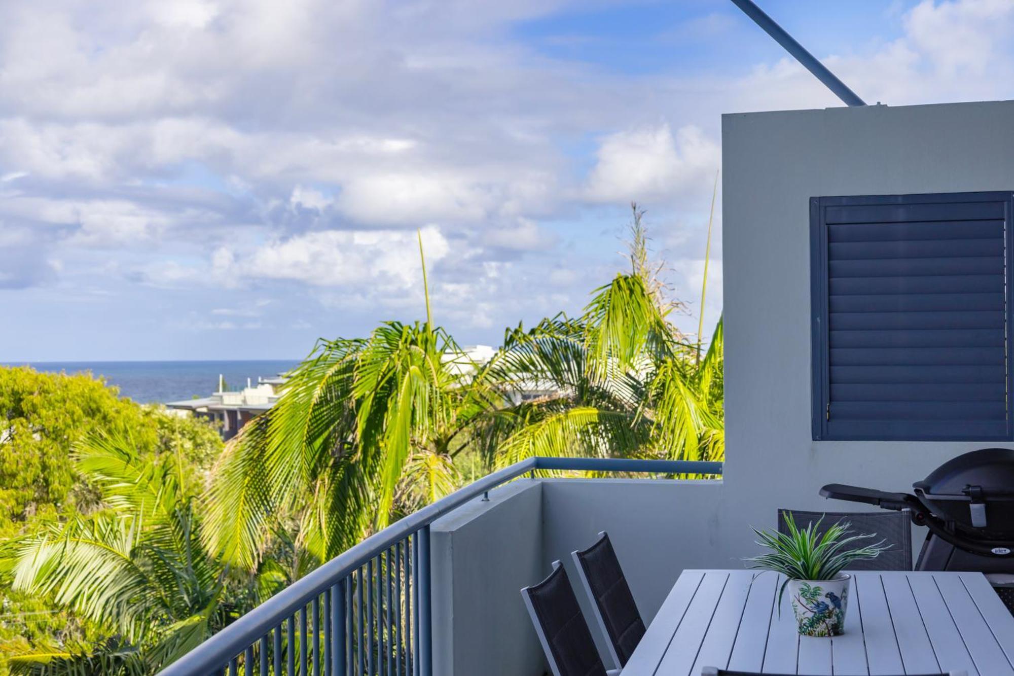 Sunshine Vista